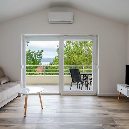 Apartments Mijo Dugi Rat Εξωτερικό φωτογραφία
