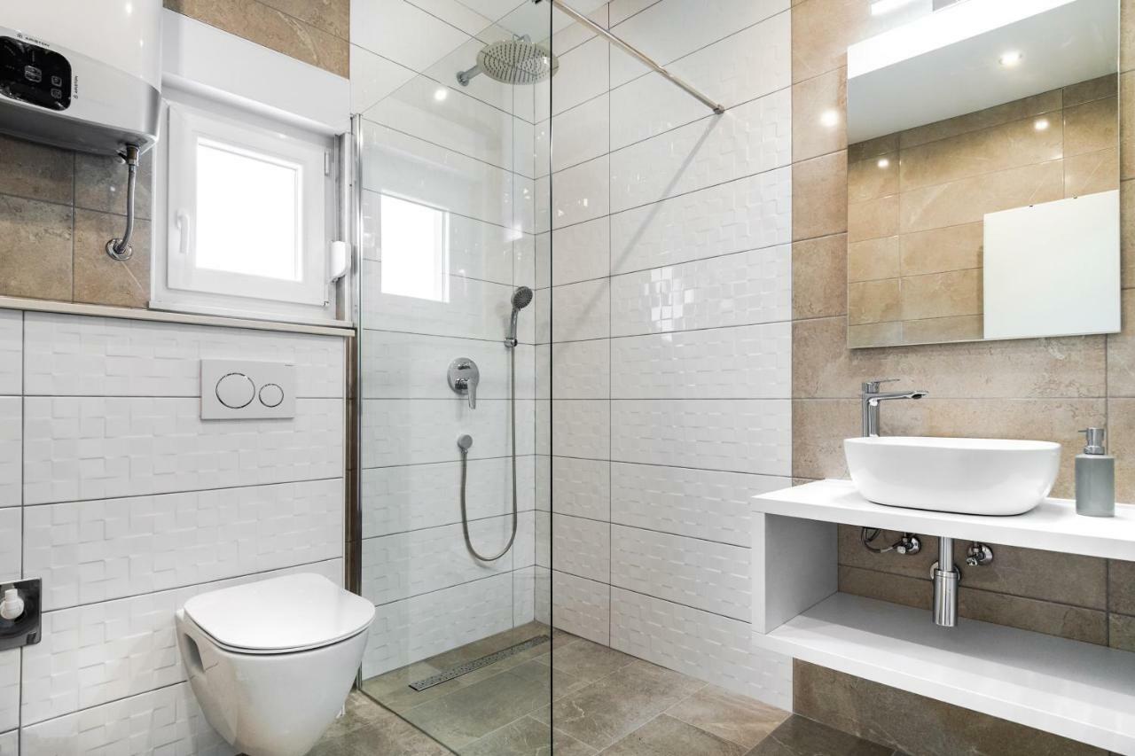 Apartments Mijo Dugi Rat Εξωτερικό φωτογραφία