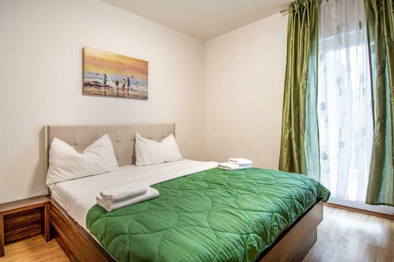 Apartments Mijo Dugi Rat Εξωτερικό φωτογραφία