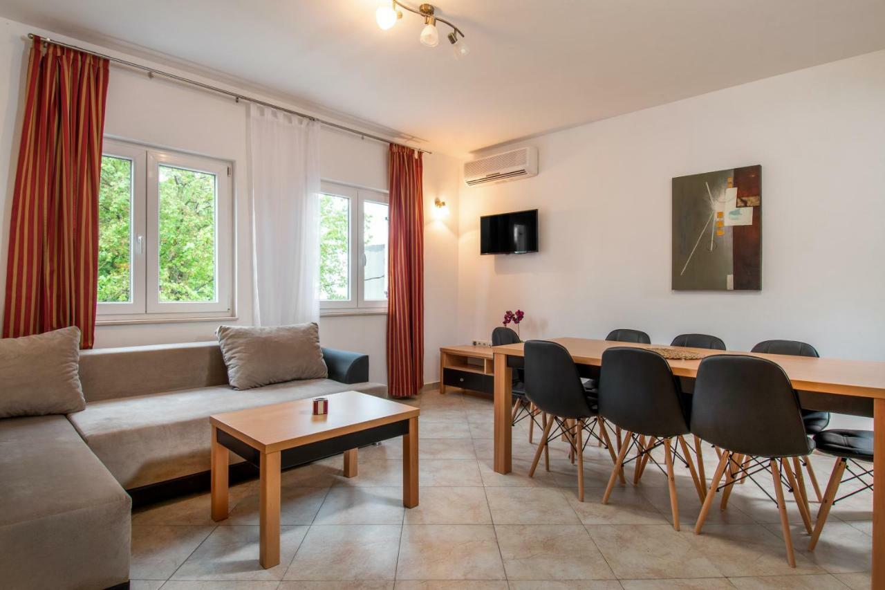 Apartments Mijo Dugi Rat Εξωτερικό φωτογραφία
