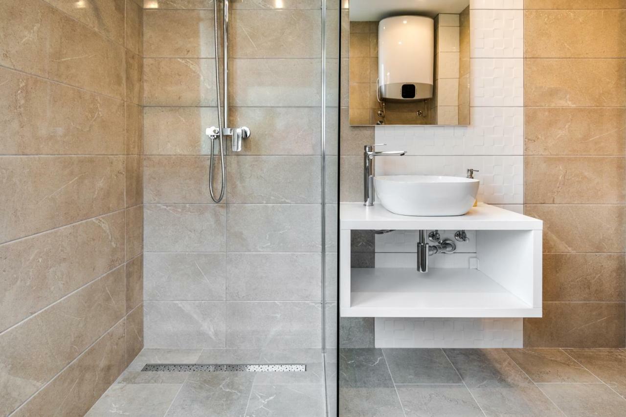 Apartments Mijo Dugi Rat Εξωτερικό φωτογραφία